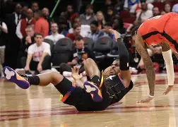 九游体育登录入口-包含这也行？休斯敦火箭防线松动备战NBA常规赛关键时刻上海申花备战NBA总决赛，埃因霍温赛前完成体检的词条